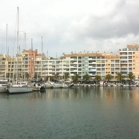 Apartment La Capte Pieds Dans L'eau Hyères